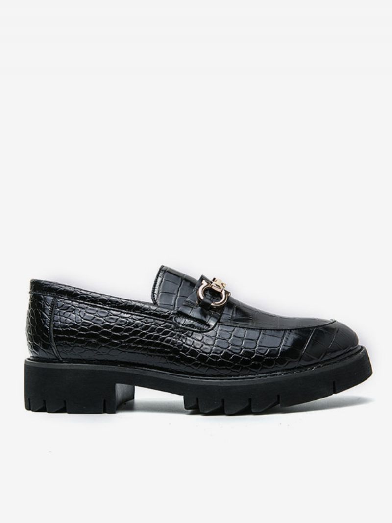 Loafer-kengät Miehille Slip-on Metallitiedot Snake Print Pyöreäkärkinen Pu-nahkaa - Musta