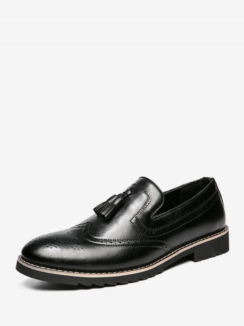 Miesten Loafer-kengät Slip-on Pom Poms Pyöreäkärkinen Pu-nahkaa - Musta