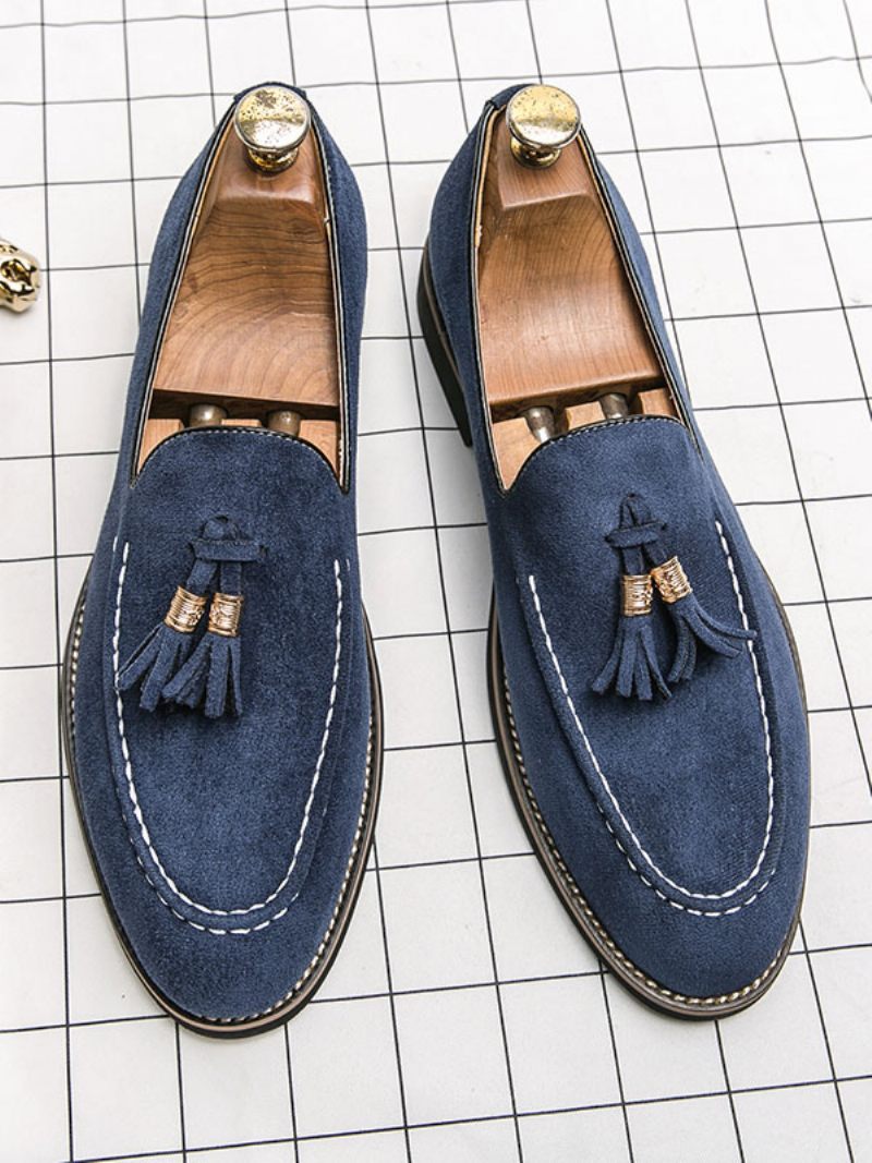 Miesten Loafer-kengät Slip-on Pom Poms Pyöreäkärkinen Pu-nahkaa - Sininen