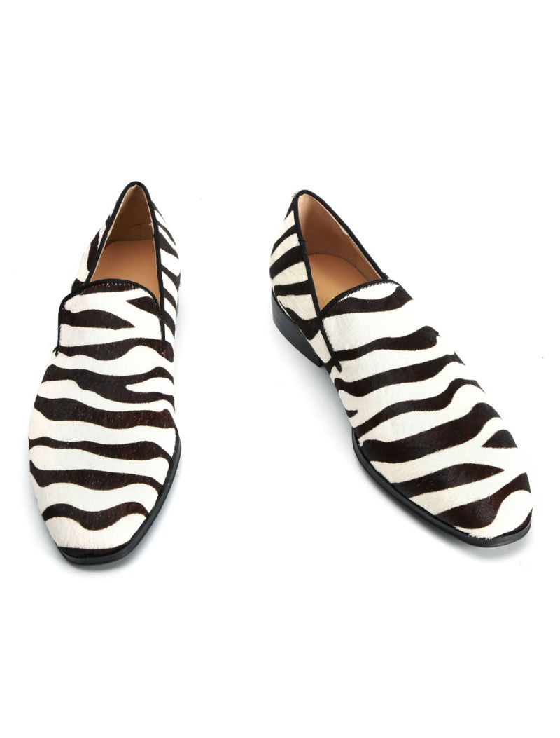 Miesten Loafer Prom Party Hääkengät Zebra Print Pyöreä Toe Slip On Rento - Valkoinen