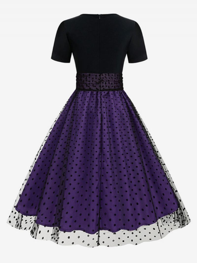 Naisten Retromekko 1950-luvun Audrey Hepburn -tyylinen Jalokivikauluksella Kerrostettu Lyhythihainen Keskikokoinen Pilkku Rockabilly-mekko - Purppura