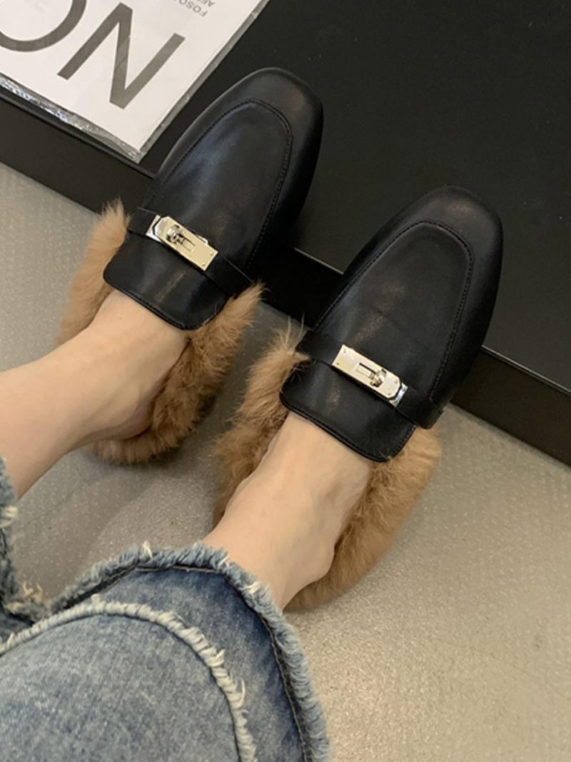 Mustat Naisten Loaferit Tekoturkismetalliset Yksityiskohdat Slip On Loafer-kengät - Musta